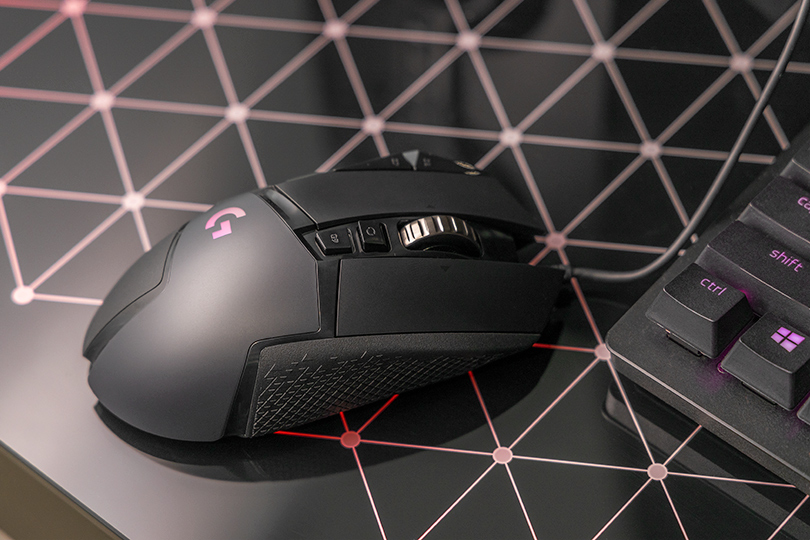 Лучшие игровые наушники, игровые мыши и клавиатуры, столы и кресла ...